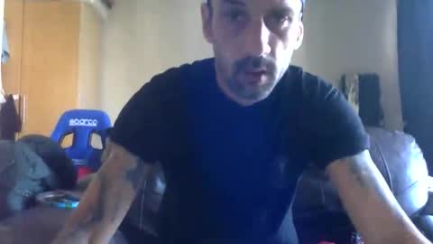 aquiles online show from May 1, 10:51 am