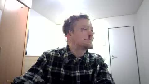 pommesmiteiscreme online show from January 6, 7:13 pm