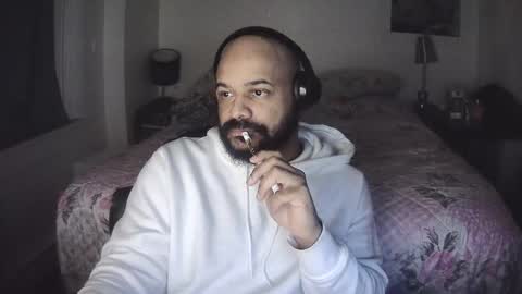 popfizzt online show from November 23, 9:59 pm