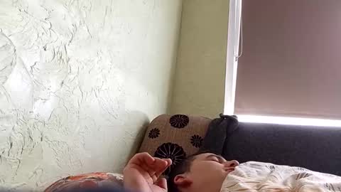 poskairmantas76 online show from September 17, 6:25 am