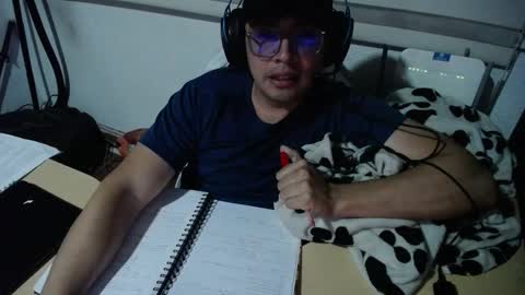 powerfulzeus2 online show from September 15, 1:30 am