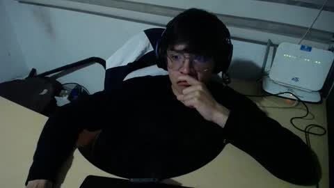 powerfulzeus2 online show from November 21, 3:16 am