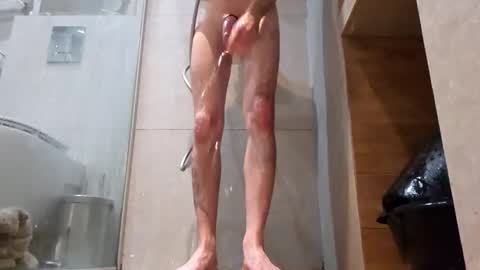 Snapshot of powermute22 chatting on October 17, 6:06 am Big Dick online show from October 17, 6:06 am