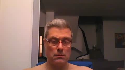 prendimisubito online show from April 6, 9:48 pm