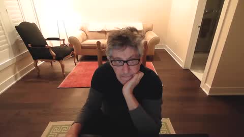 Snapshot of preppydave2525 chatting on January 31, 12:18 pm preppydave2525 online show from January 31, 12:18 pm