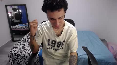 Plux online show from February 2, 5:06 am