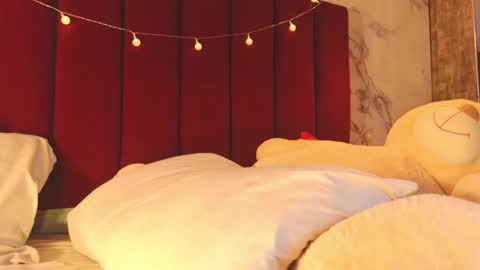 PRINCEPOPPY  online show from October 4, 10:36 pm