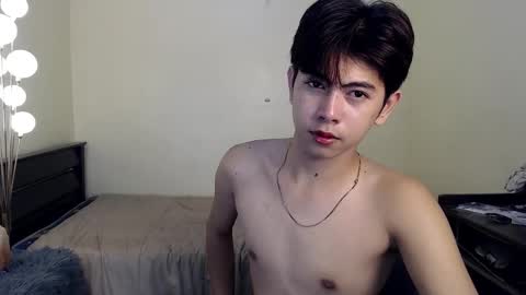 Snapshot of princecalix chatting on September 20, 6:52 pm princecalix online show from September 20, 6:52 pm