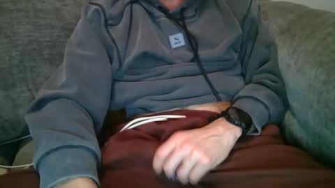 procholt88 online show from February 4, 3:12 am