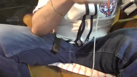 pspee313 online show from April 25, 12:24 am