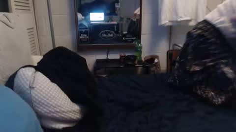 puff0169 online show from March 21, 7:12 am