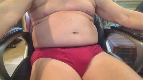 pulltoy1 online show from December 9, 3:45 pm