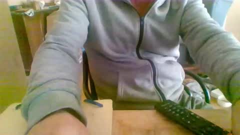 pup_y online show from October 12, 11:37 am