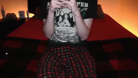 pussylover2182 online show from December 23, 4:21 am