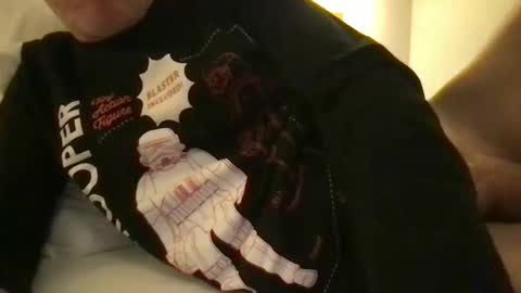 pyro5962 online show from December 7, 11:56 pm