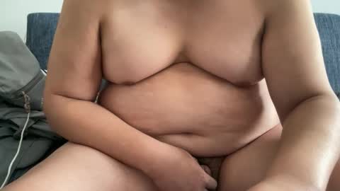 qualitative online show from November 6, 8:12 pm