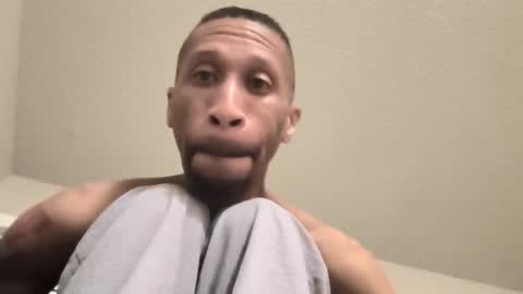 quindre online show from November 4, 1:01 pm