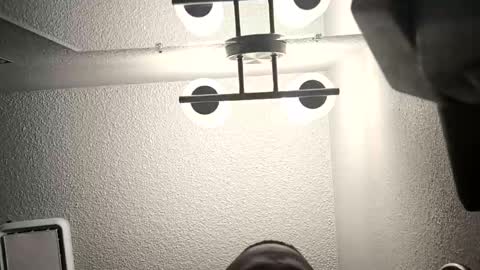 quindre online show from November 6, 10:18 am