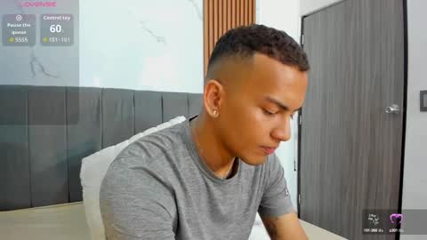 rafa_cruz online show from October 1, 11:58 am