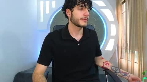 R A F A E L online show from September 19, 9:25 pm