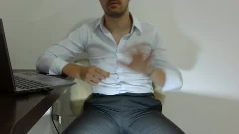 elenacam online show from January 6, 9:35 am