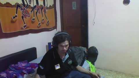 Snapshot of raku2386 chatting on March 1, 1:32 am Ken online show from March 1, 1:32 am