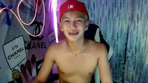 ralfhuge24 online show from December 4, 10:17 pm