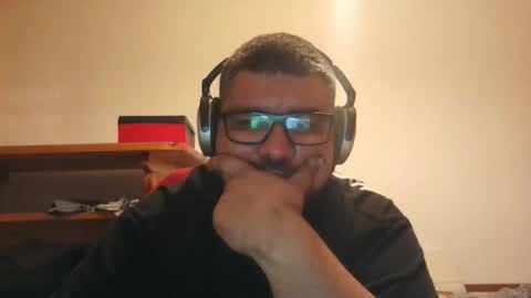 ralinbenzin89 online show from November 12, 9:52 pm