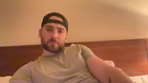 randomdude5950 online show from December 9, 2:02 am