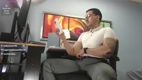 randylukehot online show from February 10, 7:51 pm