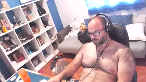 Snapshot of ravingr3d3 chatting on September 30, 3:26 pm ravingr3d3 online show from September 30, 3:26 pm