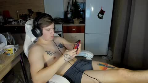 Ray online show from January 2, 8:35 pm