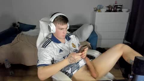 Ray online show from October 2, 6:23 pm