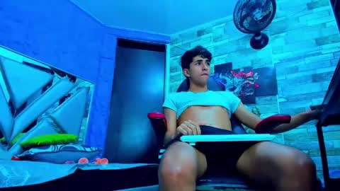 rayan_black online show from December 18, 10:08 am