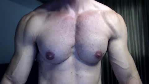 razorramon13 online show from October 30, 2:46 am