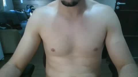 real_brazilian_boy online show from May 21, 4:11 pm