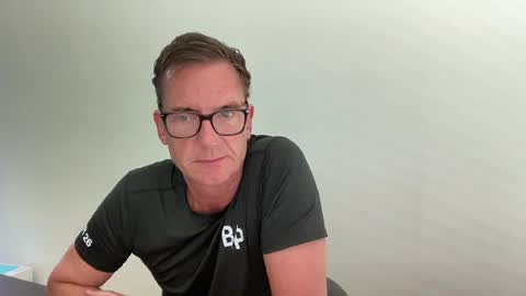 realstuff_ online show from June 22, 11:15 am