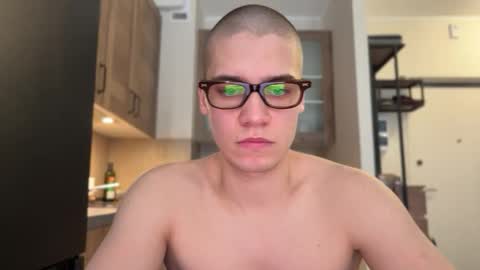 AliceEve online show from April 19, 9:31 am