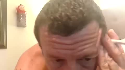 Snapshot of recka810 chatting on October 1, 6:56 pm recka810 online show from October 1, 6:56 pm