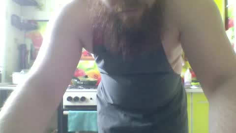 red_bearddd online show from April 19, 5:51 am