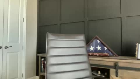 Snapshot of redbull1414 chatting on October 20, 7:40 pm RedBull online show from October 20, 7:40 pm