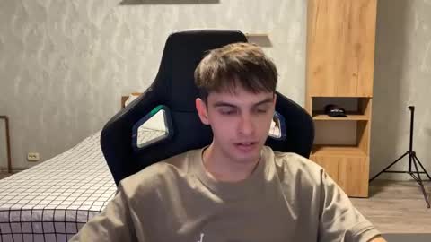 redbullshine online show from September 20, 1:33 pm