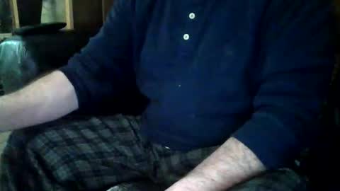 redfox60010 online show from April 5, 5:15 am