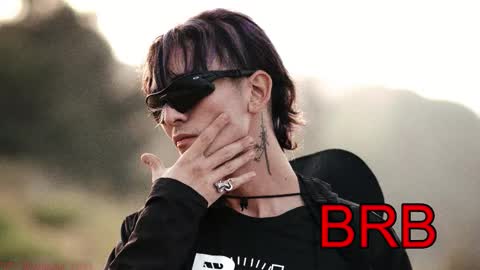 Red online show from March 10, 5:41 pm