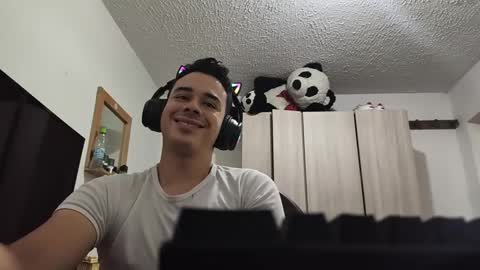 RedsoulReaver online show from September 11, 3:22 pm