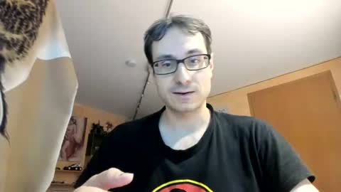 reeds44 online show from June 21, 6:35 pm