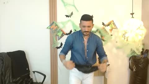   REIKO  online show from October 21, 7:17 pm