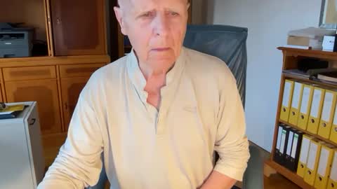 reteid online show from November 3, 7:34 am