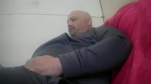 rette837 online show from February 5, 2:02 pm