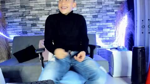 reymasterhot online show from October 17, 12:14 am